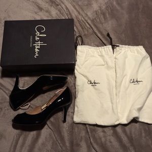 Cole Haan Women heels size 9 patent black leather